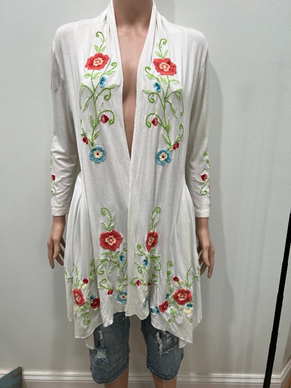 NWT Caite Embroidered long duster cardigan